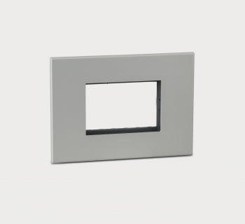 Legrand 575721 3MODULE PEARL ALUMINIUM COVER WITH FRAME ARTEOR PLATE