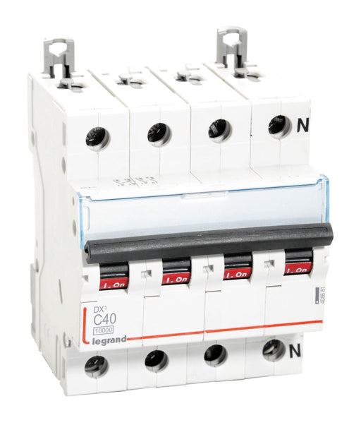 Legrand 408681 40A TPN TRIPLE POLE NEUTRAL 10kA C CURVE 415V AC DX3 MCB