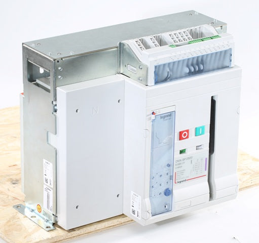 Legrand 669547 2000A FP 50KA DO DMX SP ACB