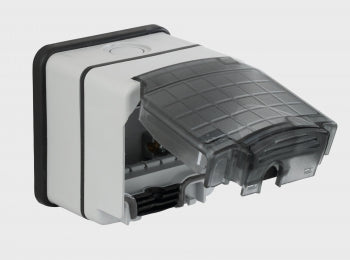 Legrand 684638 GREY PLEXO BOX AND ADAPTOR WITH TRANSPARENT FLAP FOR 3 MODULE IP66